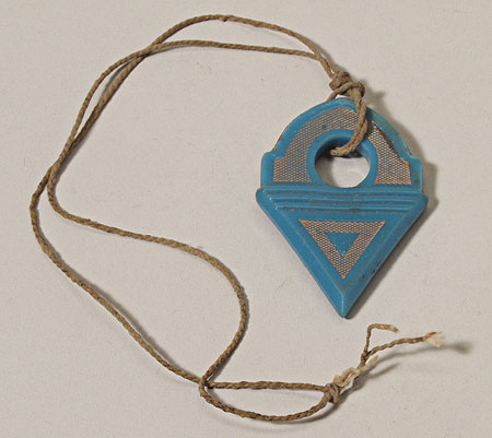 Dinka pendant