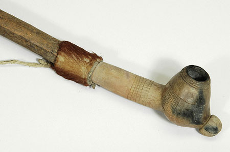Nuer pipe