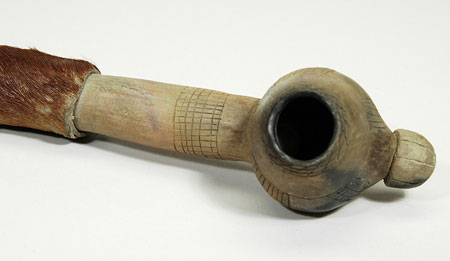 Nuer pipe