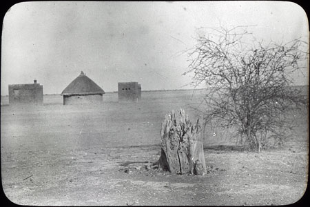 Shilluk grave-shrine 