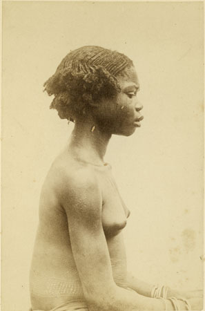 Portrait of a Zande woman