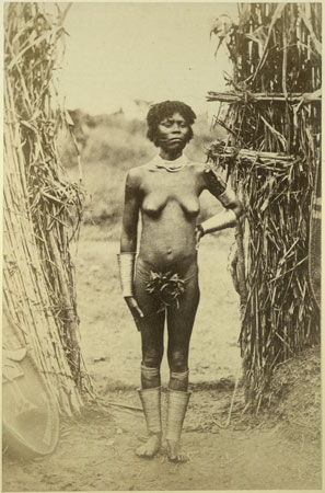 Portrait of a Zande woman