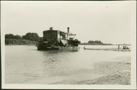 Nile steam boat