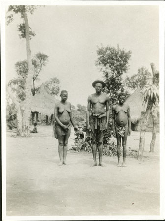 Zande men with drum and gong