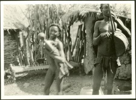 Ingessana ritual carving and instrument