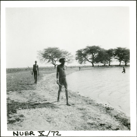 Nuer fishing