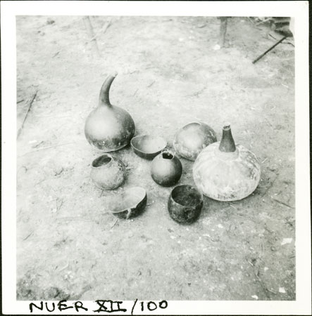 Nuer gourds