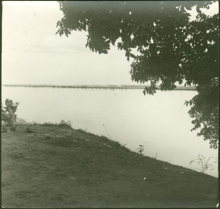 Mandari dry season lagoon