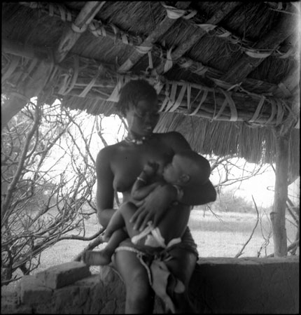 Dinka mother and child