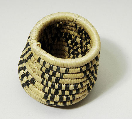 Lidded basket