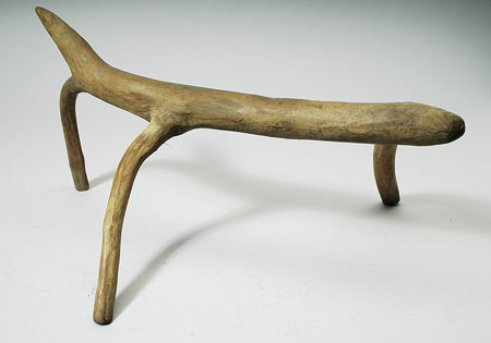 Dinka headrest