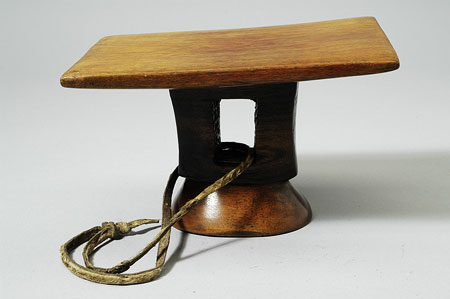 Acholi stool