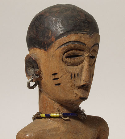 Acholi female figure