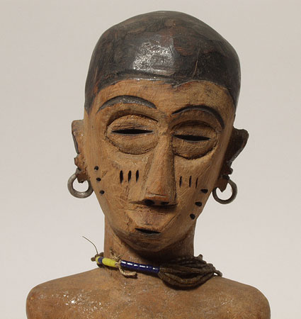 Acholi female figure