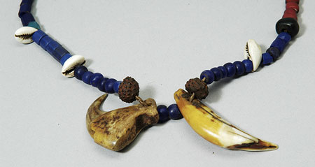 Acholi or Lotuko necklet