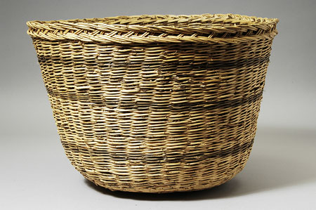 Dinka Tuich basket