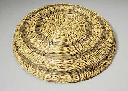 Dinka Tuich basket lid