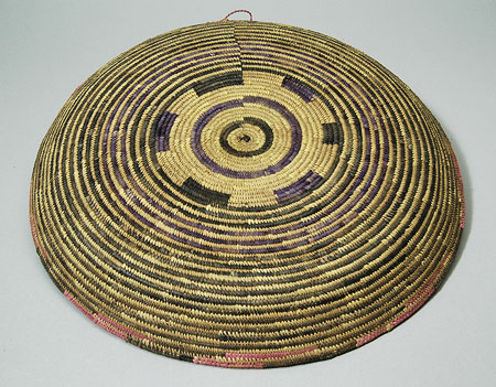 Dinka Tuich winnowing tray