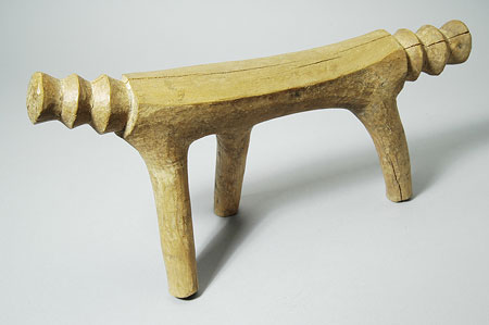 Dinka Tuich headrest stool