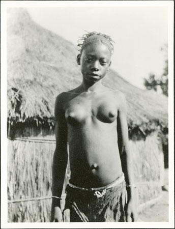 Portrait of a Zande girl