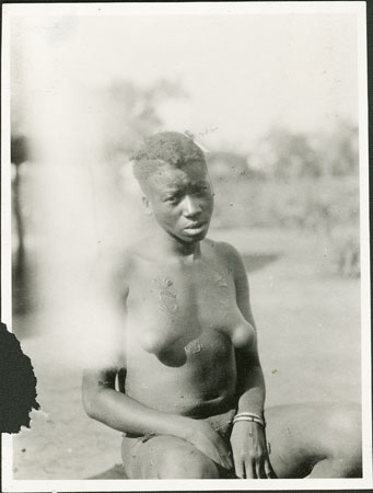 Portrait of a Zande woman