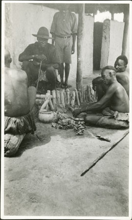 Zande pot making