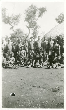 Zande governor and family