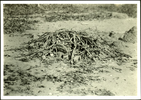 Ingessana ceremonial heap at crossroads