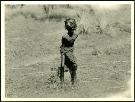 Ingessana ritual carving 