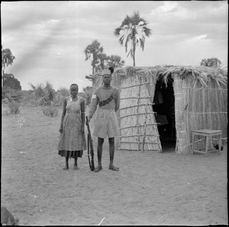 Anglo-Egyptian soldier and Mandari woman