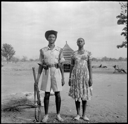 Soldier and woman in Mandari