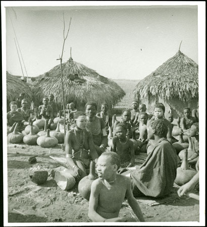 Mandari Kbora women in homestead