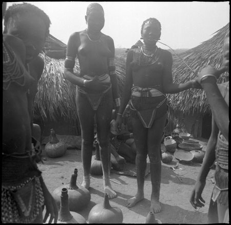 Mandari Kbora women in homestead