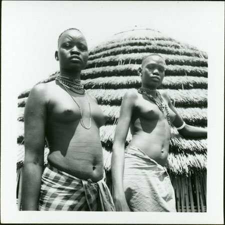 Portrait of Mandari girls