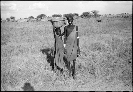 Portrait of a Shilluk youth