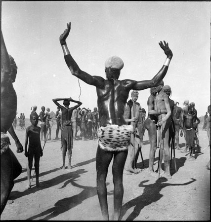 Dinka youth dancing