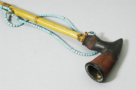 Imatong tobacco pipe