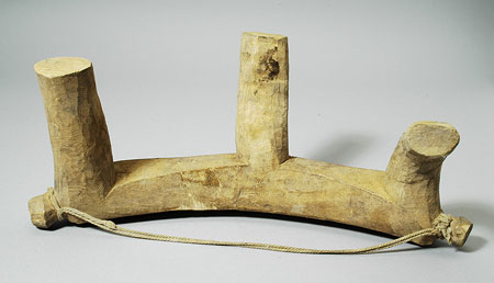 Dinka Tuich headrest