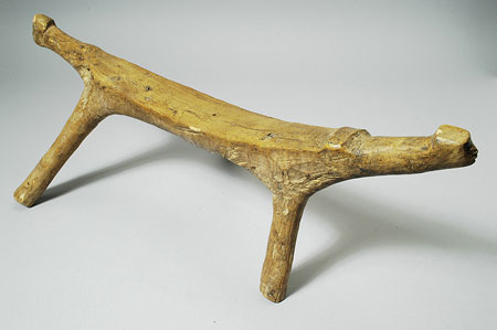 Dinka Tuich headrest