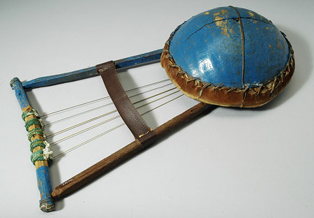 Acholi lyre