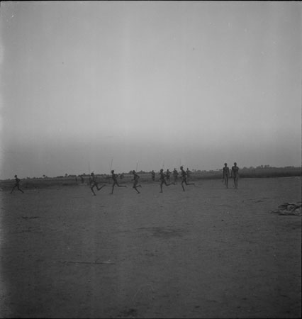 Nuer warrior dance formation